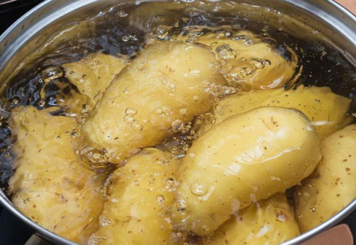 Patates Suyunda Şifa! 3 günde 5 Kilo verebilirsiniz