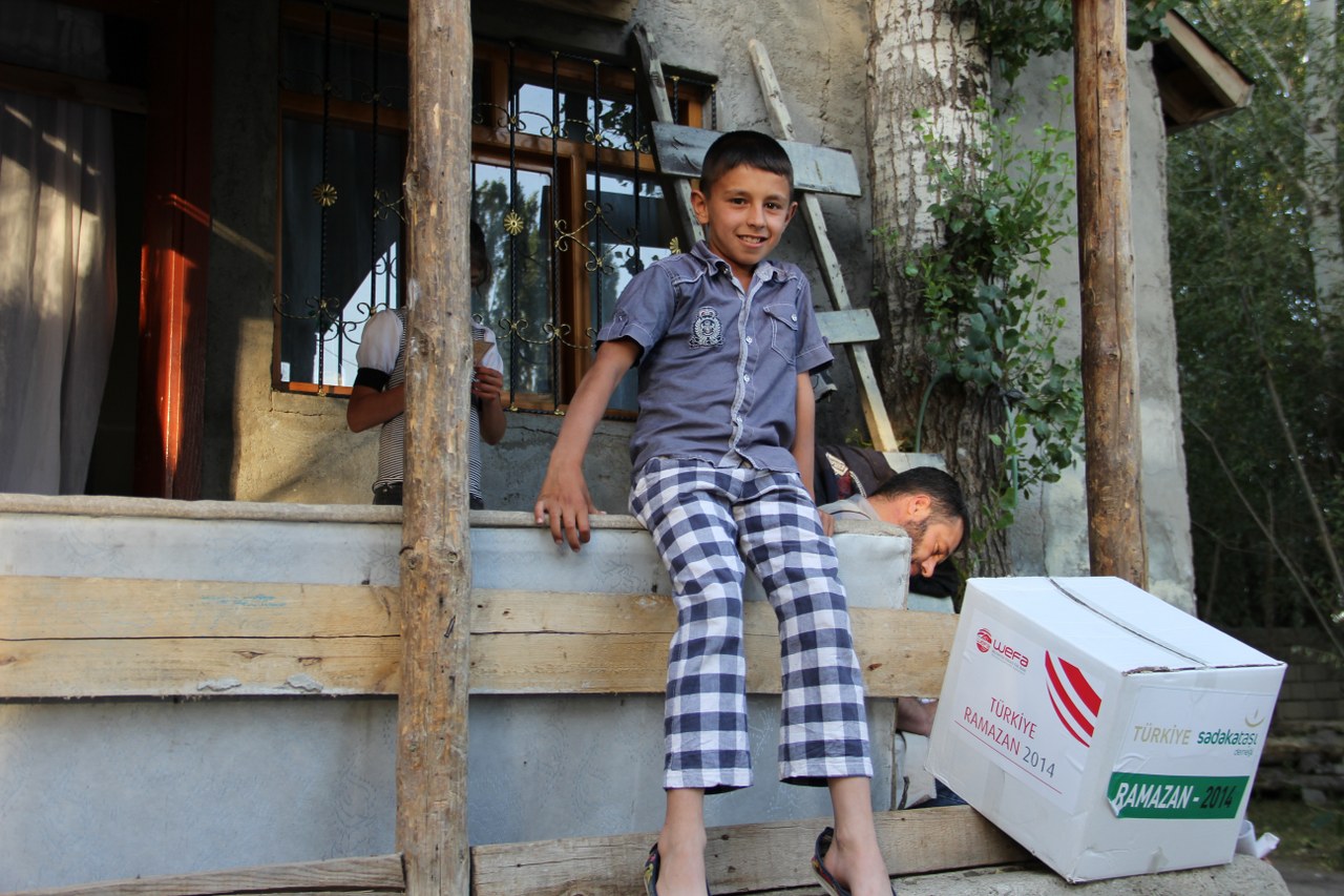 Vefa Der ve Sadakataşı Derneği Ağrı Yardım 