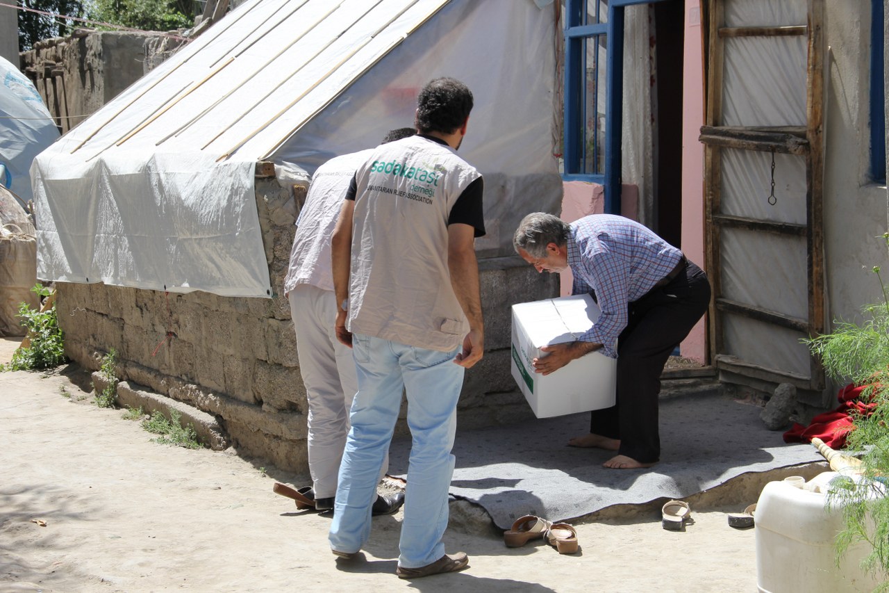Vefa Der ve Sadakataşı Derneği Ağrı Yardım 