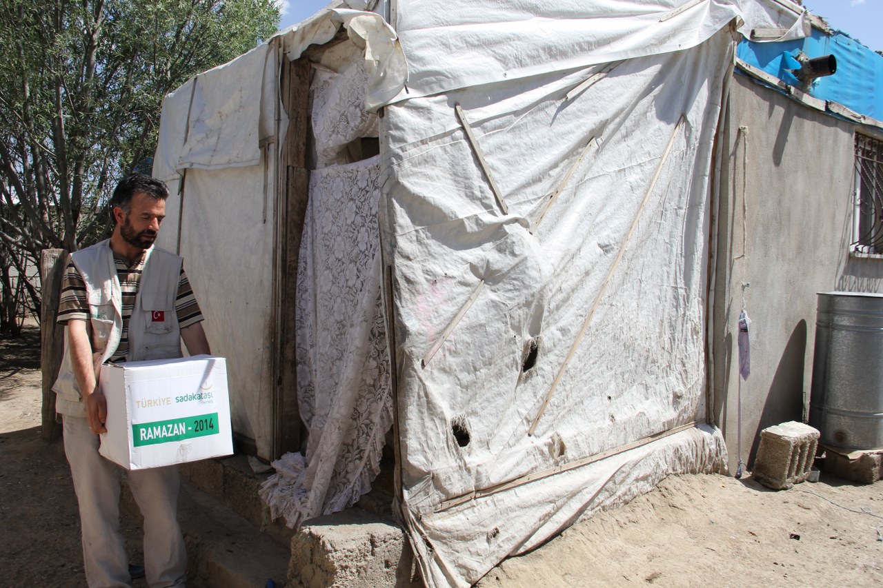 Vefa Der ve Sadakataşı Derneği Ağrı Yardım 