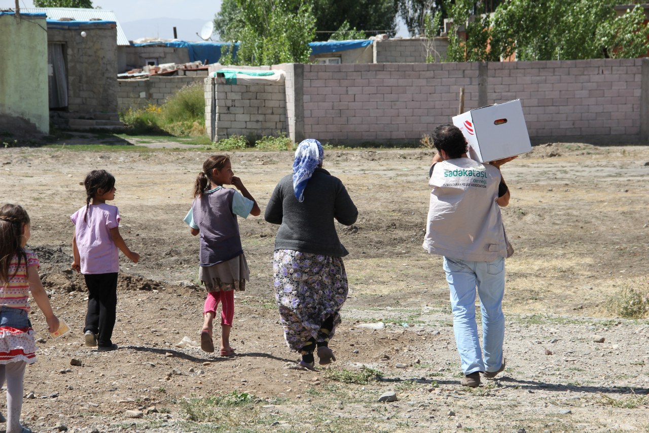 Vefa Der ve Sadakataşı Derneği Ağrı Yardım 