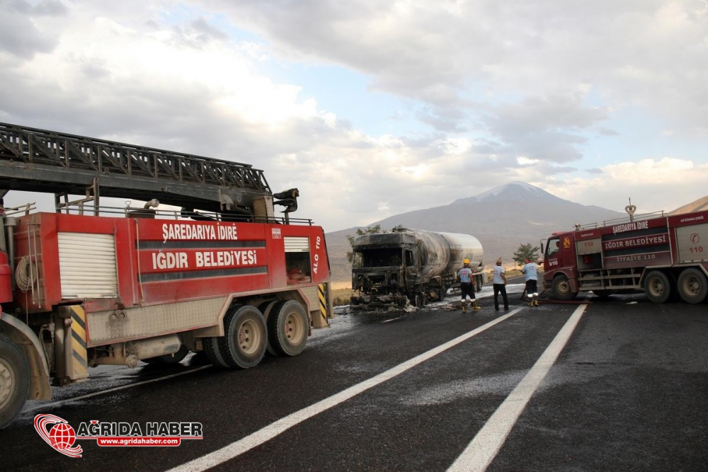 Tanker Şöförü Karakola Saldırıyı Önledi !
