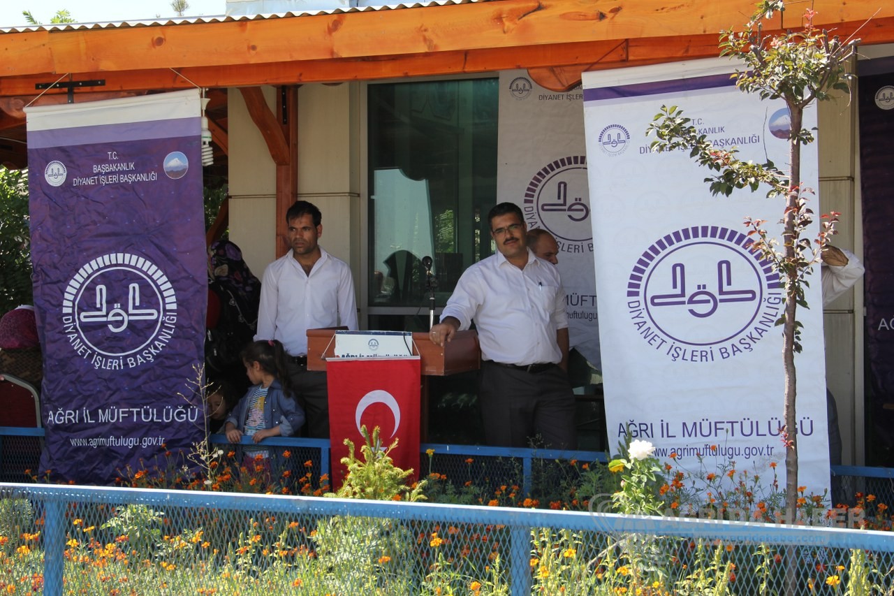 Ağrı'lı Hacılar Yola Çıktı