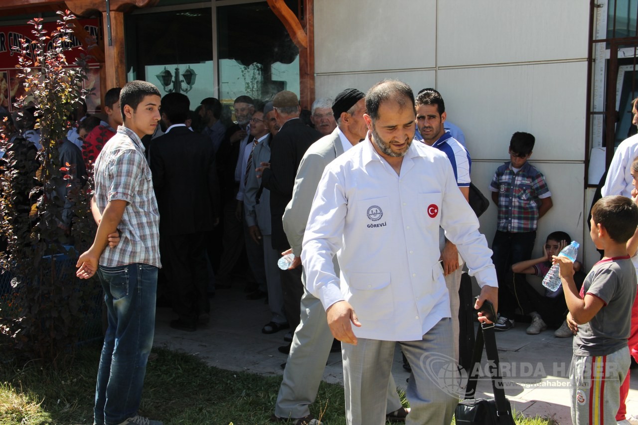 Ağrı'lı Hacılar Yola Çıktı