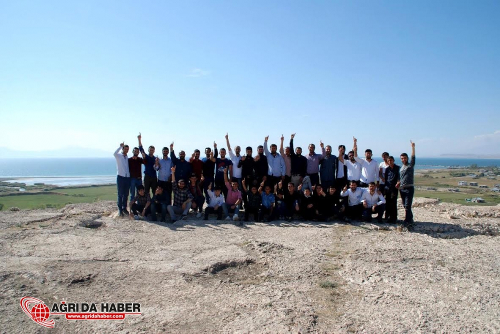 Ağrılı Risale-i Nur talebeleri 'Hor Hor Medresesi'nde