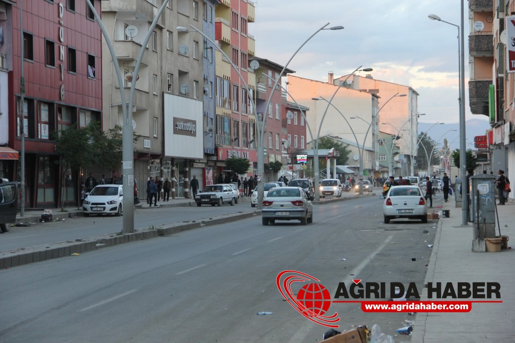 Ağrı'da Kobani Protestosu