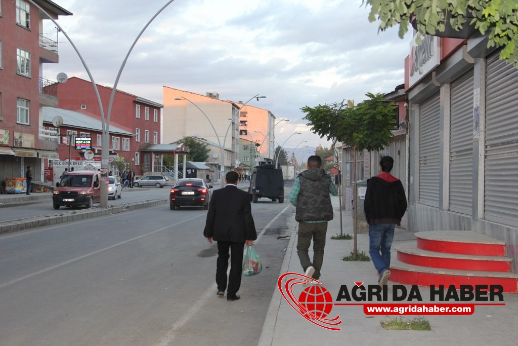 Ağrı'da Kobani Protestosu