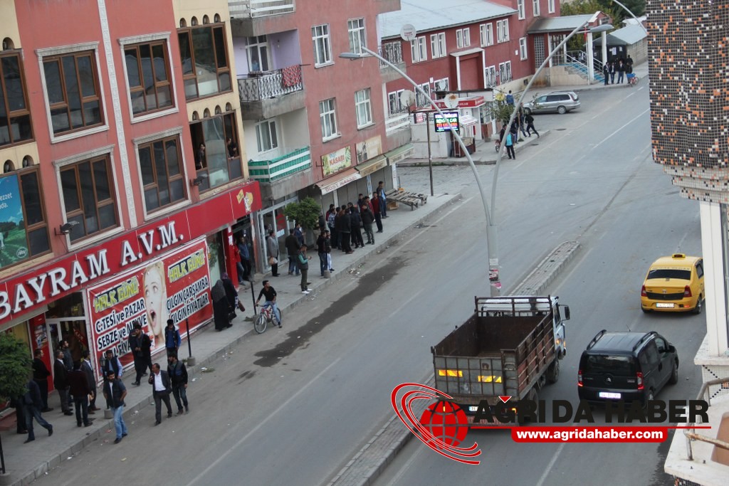 Ağrı'da Kobani Protestosu