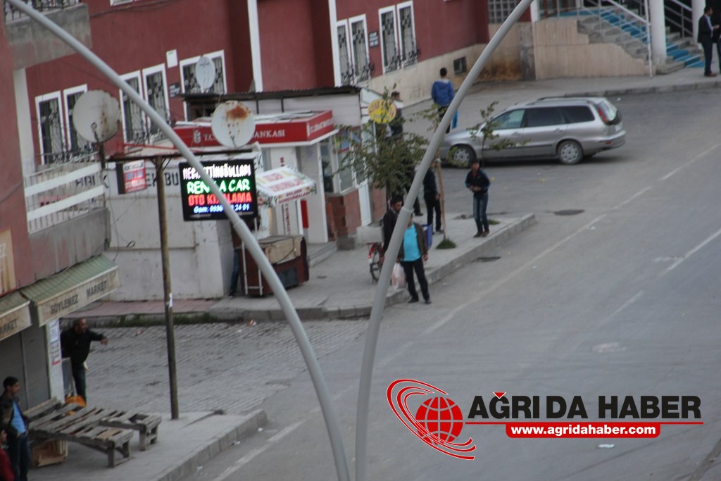 Ağrı'da Kobani Protestosu