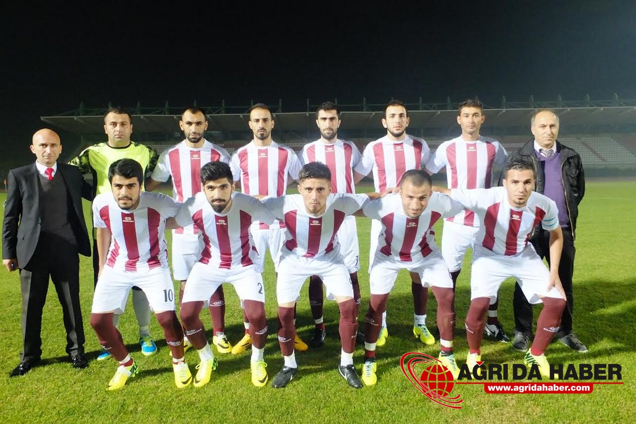 Konfederasyon Kupası Ağrı Gençlerbirliği Spor'un Oldu