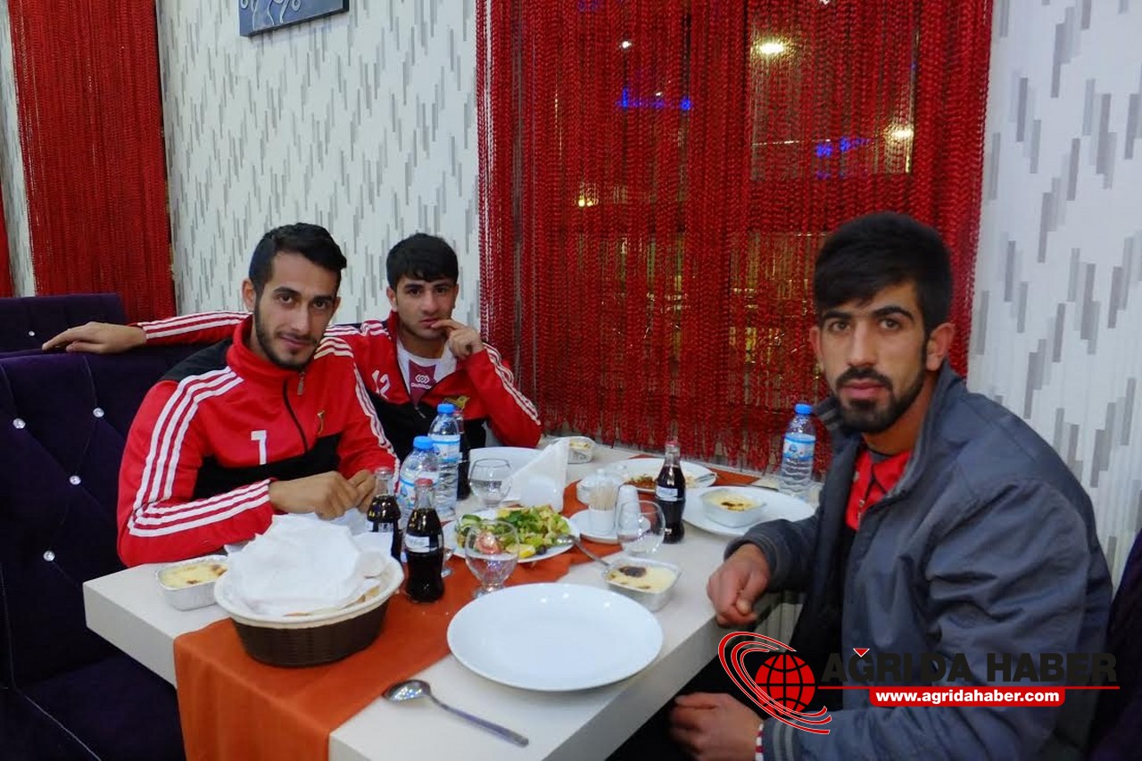 Konfederasyon Kupası Ağrı Gençlerbirliği Spor'un Oldu