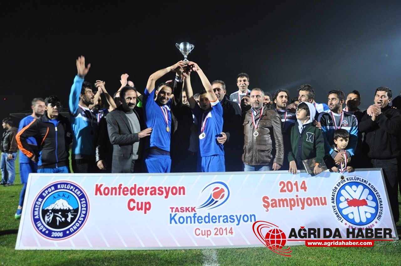 Konfederasyon Kupası Ağrı Gençlerbirliği Spor'un Oldu