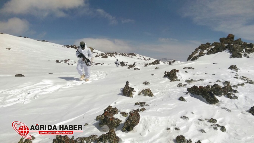 Ağrı Tendürek'te PKK Darbe 2 Mağara Dolusu Mühimmat İmha Edildi