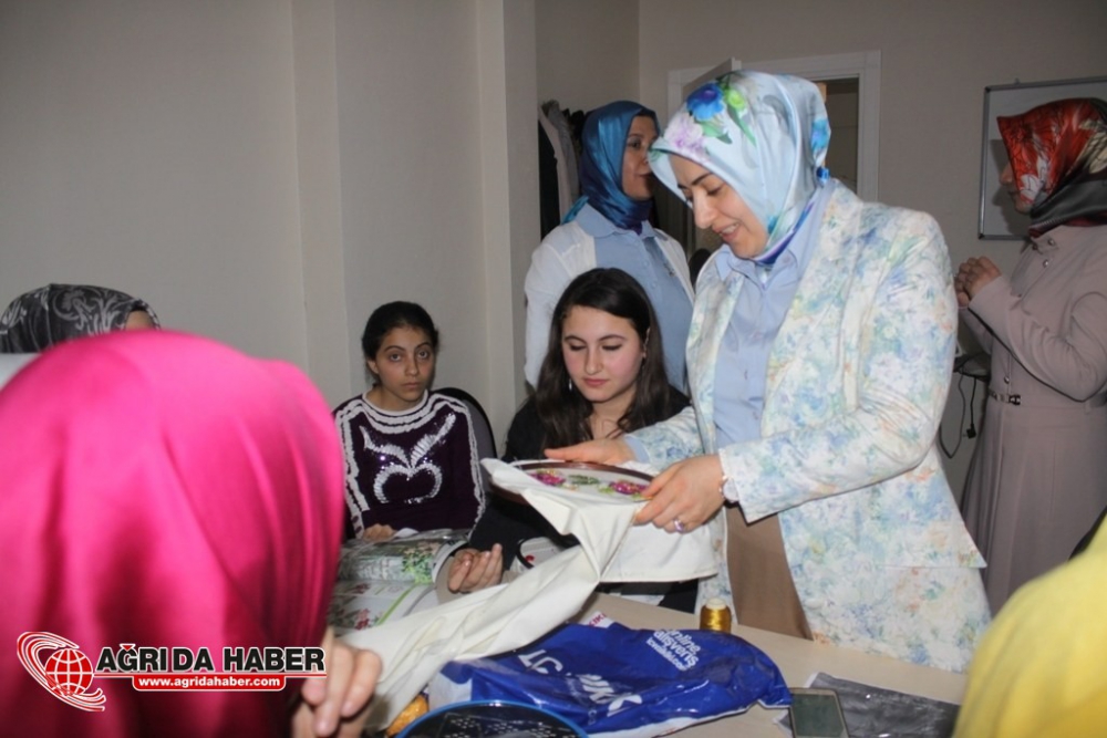 Ağrı Valisi Musa Işın Doğubayazıt İlçesinde Çeşitli Ziyaretlerde Bulundu