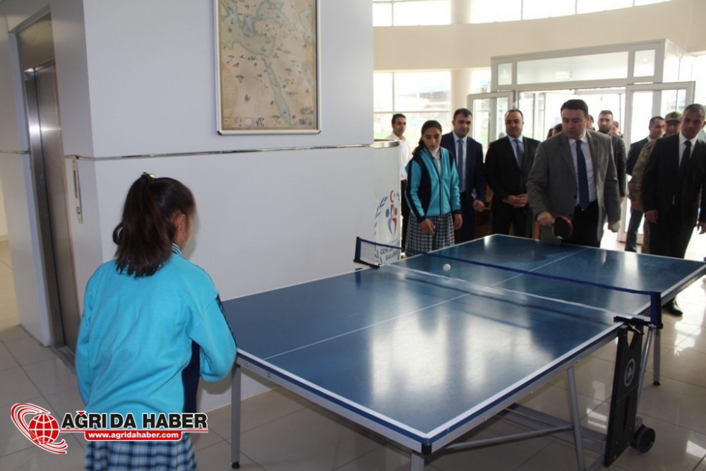 Ağrı Valisi Musa Işın Doğubayazıt İlçesinde Çeşitli Ziyaretlerde Bulundu