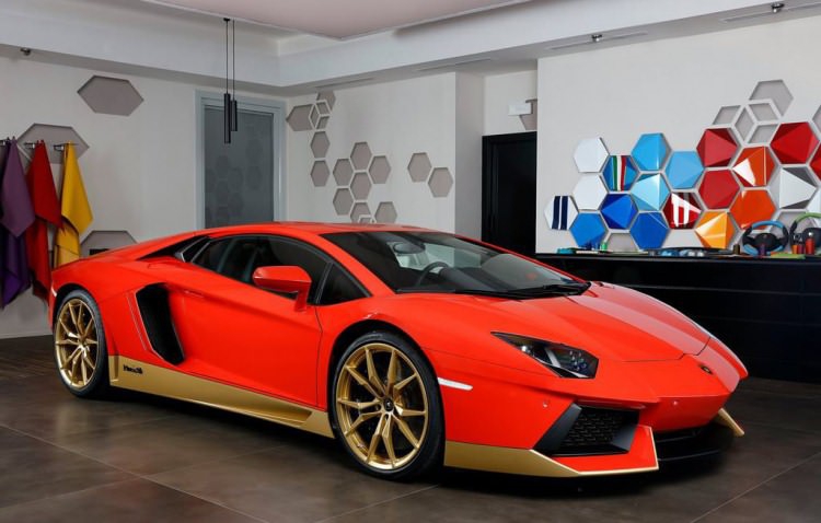 Lamborghini'nin 50. yılına özel Modeli! Sadece 50 Adet Üretti