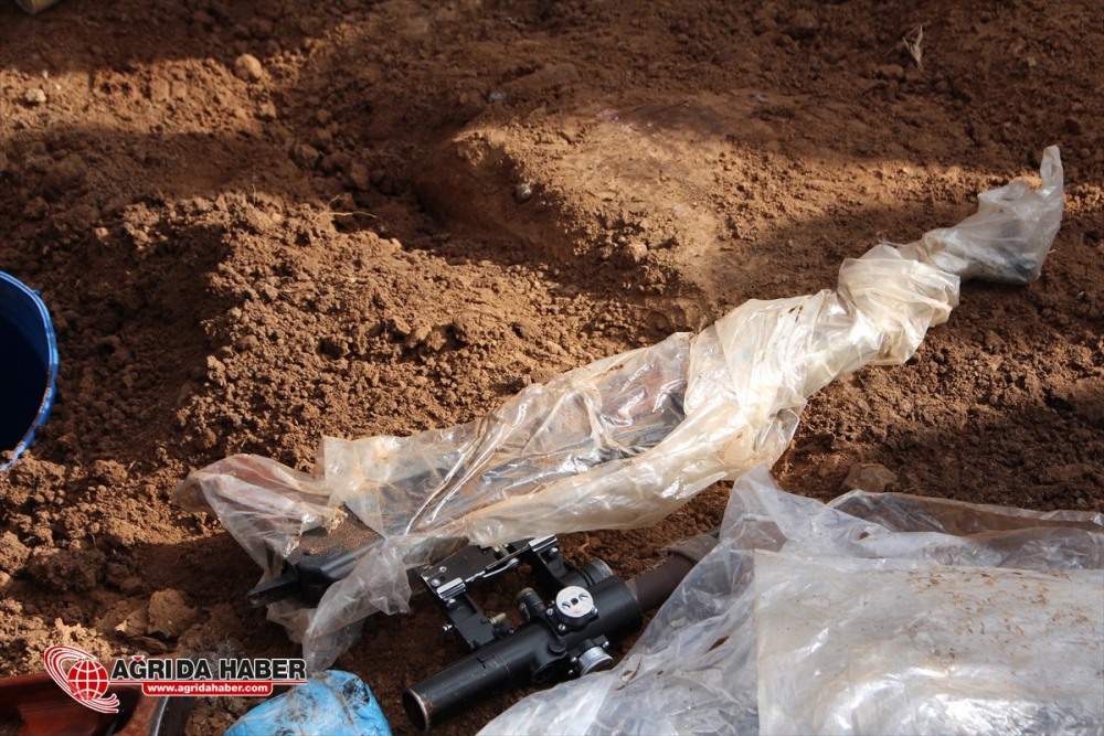 Ağrı'da PKK Cephaneliği Ele Geçirildi