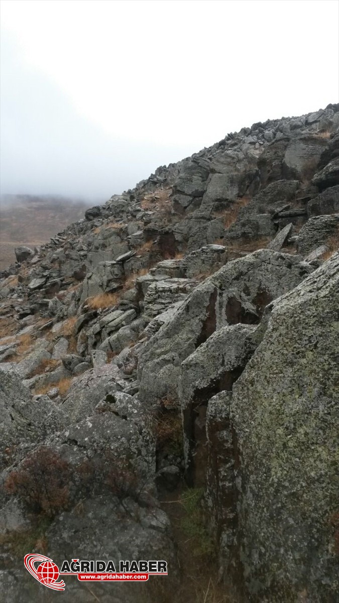 Ağrı'da PKK Cephaneliği Ele Geçirildi