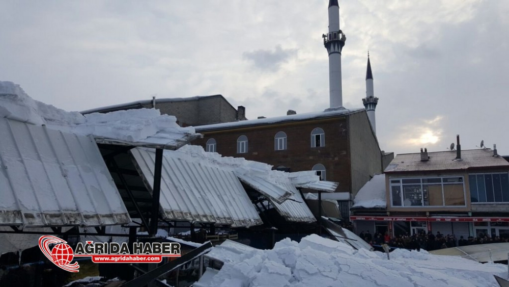 Ağrı Sebze Pazarının Çatısı Çöktü: Çok Sayıda Yaralılar Var!