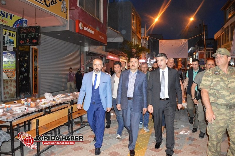 Doğubayazıt'ta 'kardeşlik' iftarı