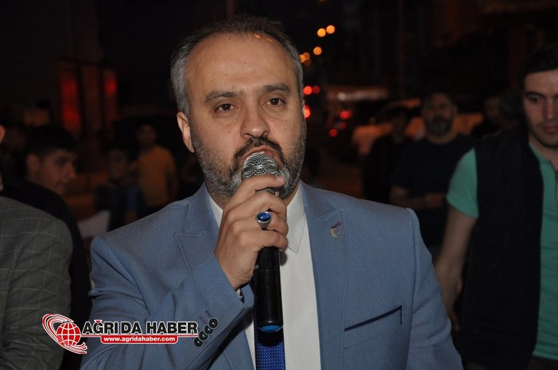 Doğubayazıt'ta 'kardeşlik' iftarı