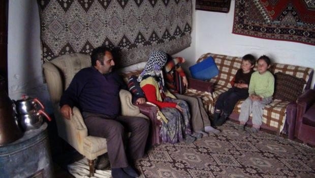 Bir Ailenin Çaresizliği