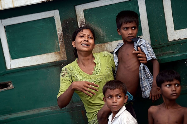 Arakanlı Müslümanlardan Ölüm Haberleri Geliyor!