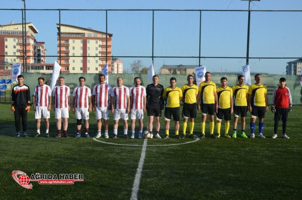 Ağrı Barosu Kurumlar Arası Futbol Liginde Şampiyon Oldu