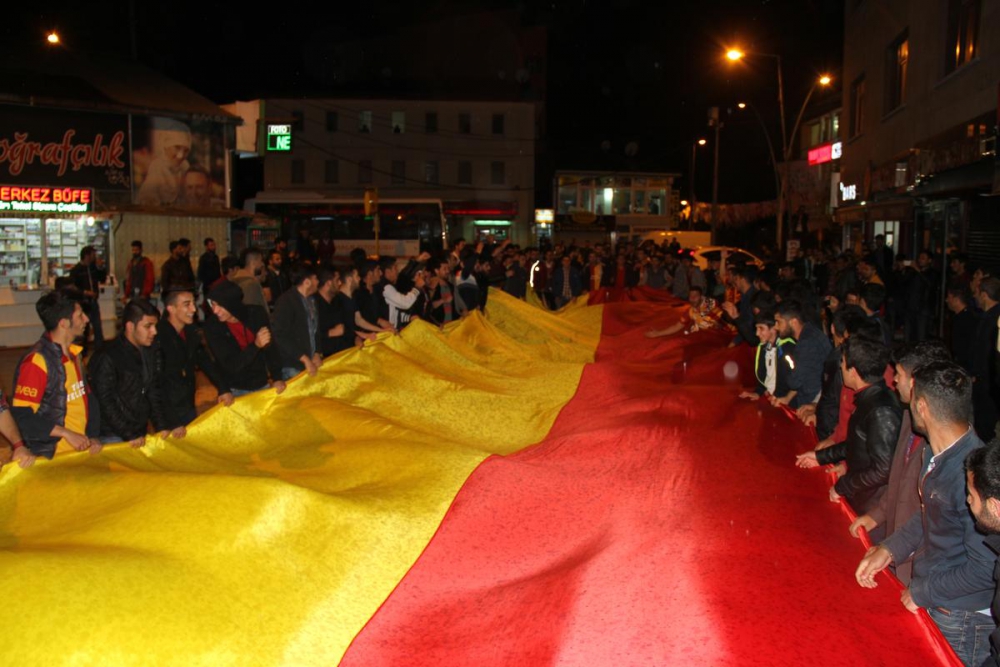 Ağrı'da Galatasaray Taraftarının şampiyonluk Sevinci