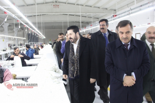 Ağrı'nın Tekstil Markası ''SNİP TEKSTİL''de Diploma Töreni