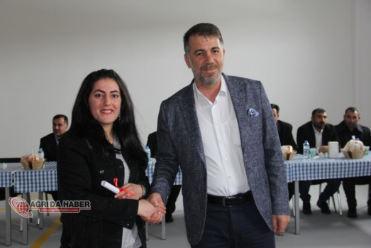 Ağrı'nın Tekstil Markası ''SNİP TEKSTİL''de Diploma Töreni