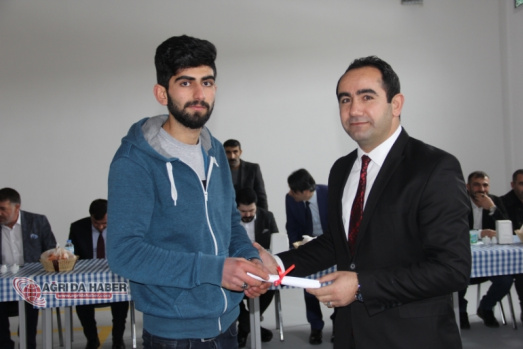 Ağrı'nın Tekstil Markası ''SNİP TEKSTİL''de Diploma Töreni