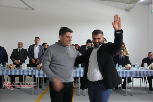 Ağrı'nın Tekstil Markası ''SNİP TEKSTİL''de Diploma Töreni