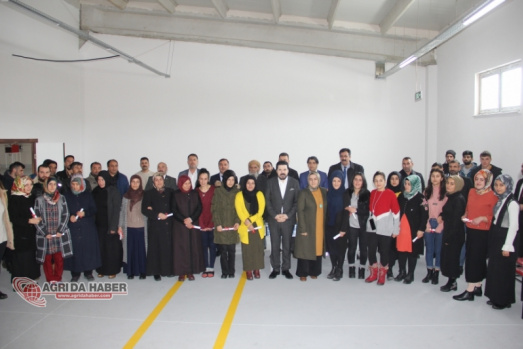 Ağrı'nın Tekstil Markası ''SNİP TEKSTİL''de Diploma Töreni