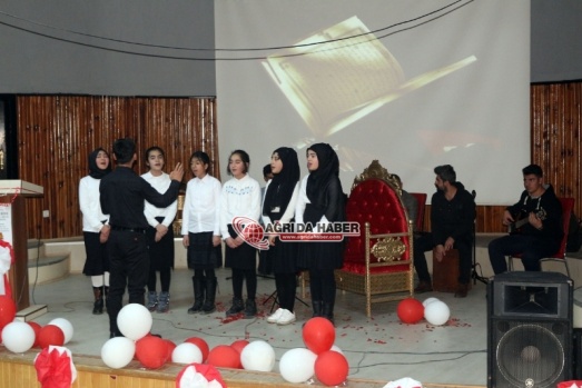 Ağrı İmam-Hatip Ortaokulları Arası Hafızlık Ve Kur'an-ı Kerim'i Yüzünden Güzel Okuma Yarışmaları