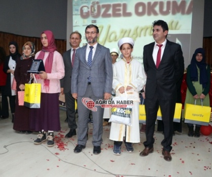 Ağrı İmam-Hatip Ortaokulları Arası Hafızlık Ve Kur'an-ı Kerim'i Yüzünden Güzel Okuma Yarışmaları