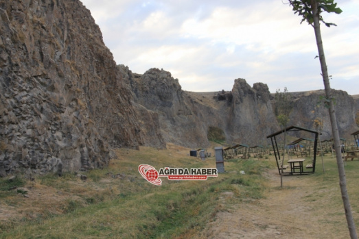 Diyadin'in Doyumsuz Manzarası: Diyadin Kanyonları