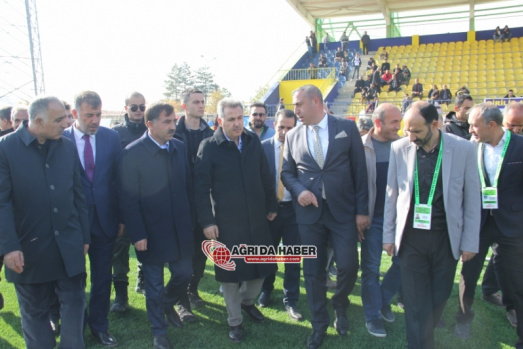 Ağrı 1970 Spor Siirt İl Özel İdaresi Spor Olaylı Maçının Fotoğrafları