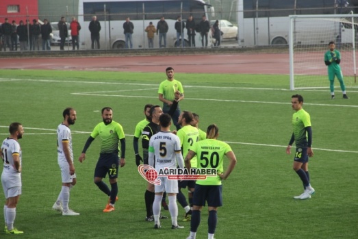 Ağrı 1970 Spor Mardin Büyükşehir Belediye Spor Maçı Galerisi