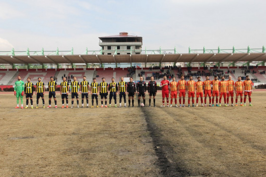 Ağrı 1970 Spor Silopi 1960 Spor Maçından Kareler