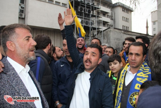 Şampiyon Ağrı 1970 Spor Coşkuyla Karşılandı