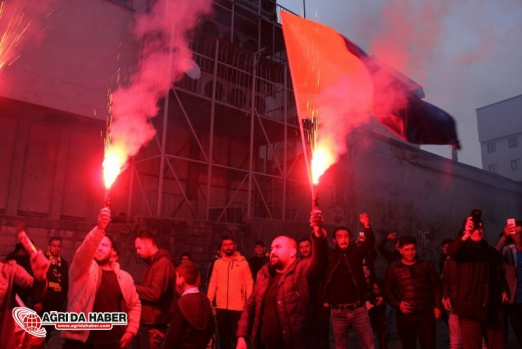Şampiyon Ağrı 1970 Spor Coşkuyla Karşılandı
