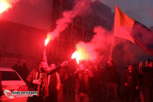 Şampiyon Ağrı 1970 Spor Coşkuyla Karşılandı
