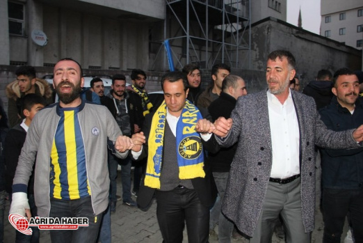 Şampiyon Ağrı 1970 Spor Coşkuyla Karşılandı