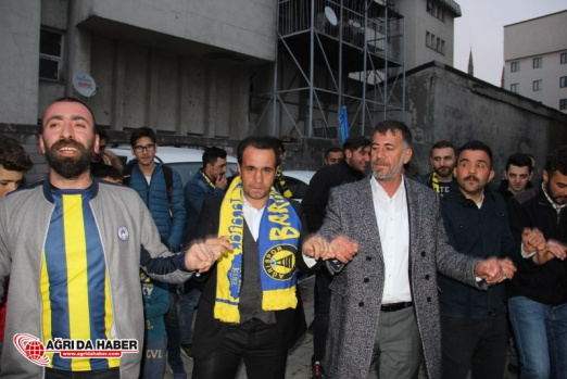 Şampiyon Ağrı 1970 Spor Coşkuyla Karşılandı