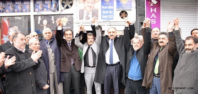 Ağrıda DSP İl ve İlçe Yönetimleri AK Partiye Katıldı