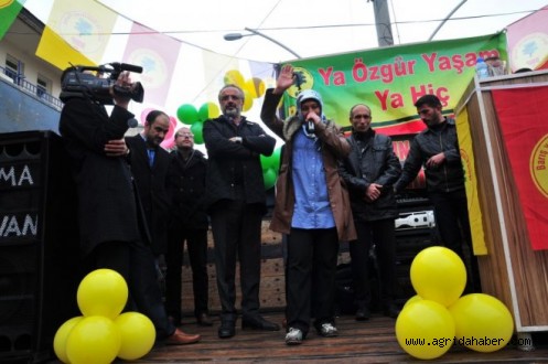 BDP Ağrı Belediye Başkan Adayı Sırrı Sakık Eleşkirt'te