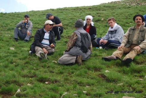 Ağrı'lı Dağcılar Soma için Tırmanış yaptılar