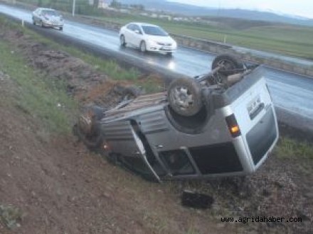 Ağrı'da Trafik Kazası: 1 Yaralı