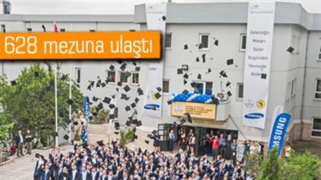 Samsung Akademi İstanbul'da 167 Mezun Daha Verdi